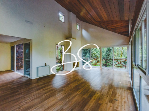 Imagem Casa com 4 Quartos à Venda, 1.241 m² em Centro - Gramado Imagem Casa com 4 Quartos à Venda, 1.241 m² em Centro - Gramado