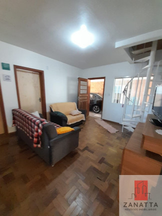 Imagem Casa com 6 Quartos à Venda, 276 m² em Centro - Esteio Imagem Casa com 6 Quartos à Venda, 276 m² em Centro - Esteio