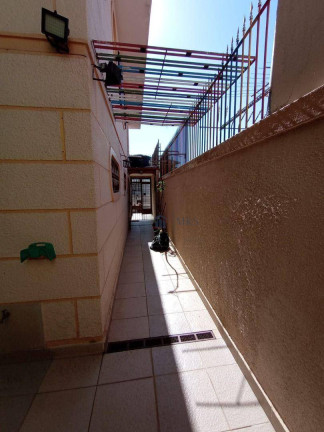 Imagem Imóvel com 3 Quartos à Venda, 169 m² em Tremembe - São Paulo