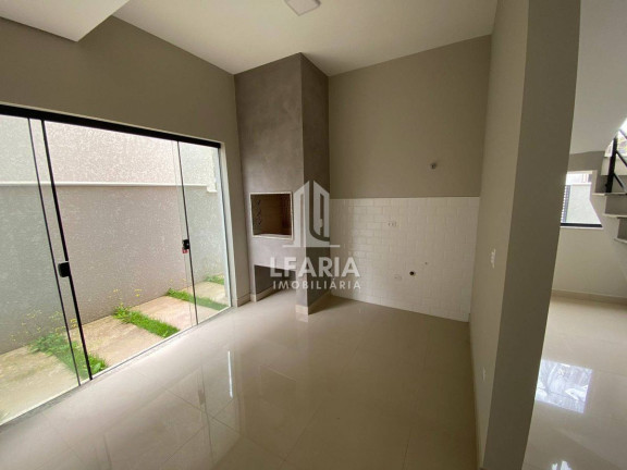 Imagem Sobrado com 3 Quartos à Venda, 112 m² em Brasília - Itapoá