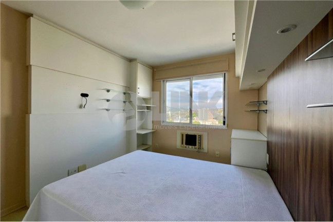 Imagem Apartamento com 2 Quartos à Venda, 60 m² em Cristo Redentor - Porto Alegre Imagem Apartamento com 2 Quartos à Venda, 60 m² em Cristo Redentor - Porto Alegre