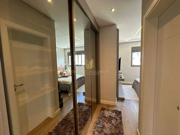 Imagem Apartamento com 4 Quartos à Venda, 167 m² em Centro - Balneário Camboriú Imagem Apartamento com 4 Quartos à Venda, 167 m² em Centro - Balneário Camboriú