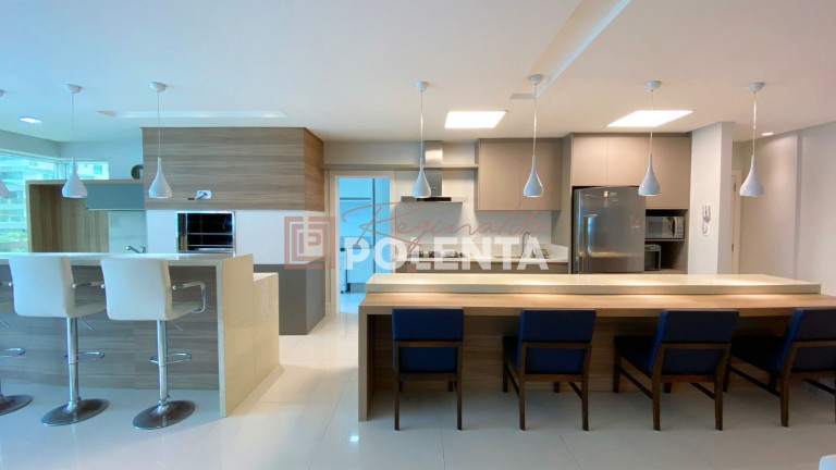 Imagem Apartamento com 3 Quartos à Venda, 199 m² em Praia Brava De Itajaí - Itajaí