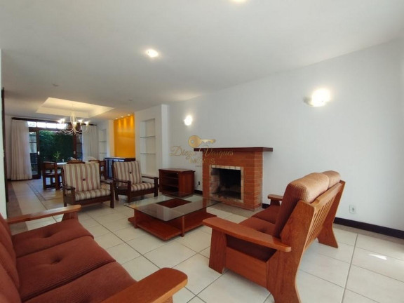 Imagem Casa com 4 Quartos à Venda, 220 m² em Carlos Guinle - Teresópolis Imagem Casa com 4 Quartos à Venda, 220 m² em Carlos Guinle - Teresópolis