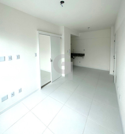 Imagem Apartamento com 1 Quarto à Venda, 29 m² em Imbuí - Salvador