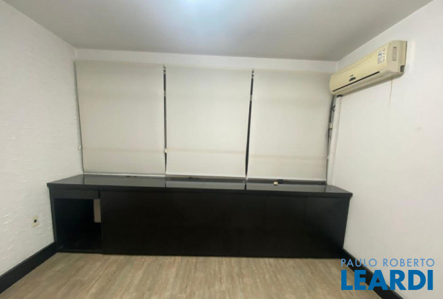 Imagem Sala Comercial à Venda, 39 m² em Centro - São Caetano Do Sul Imagem Sala Comercial à Venda, 39 m² em Centro - São Caetano Do Sul