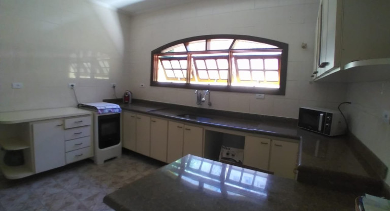 Imagem Casa com 4 Quartos à Venda, 250 m² em Flórida - Praia Grande
