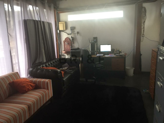 Imagem Casa com 3 Quartos à Venda, 220 m² em Brooklin - São Paulo Imagem Casa com 3 Quartos à Venda, 220 m² em Brooklin - São Paulo