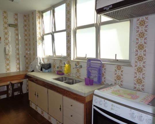 Imagem Apartamento com 4 Quartos à Venda, 195 m² em Pitangueiras - Guarujá Imagem Apartamento com 4 Quartos à Venda, 195 m² em Pitangueiras - Guarujá