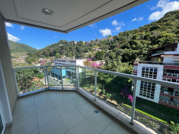 Apartamento com 3 Quartos à Venda, 181 m² em Várzea - Teresópolis