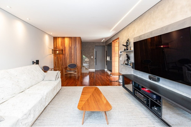 Imagem Casa com 4 Quartos à Venda, 186 m² em Vila Madalena - São Paulo Imagem Casa com 4 Quartos à Venda, 186 m² em Vila Madalena - São Paulo