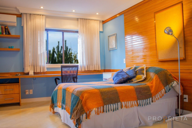 Imagem Casa de Condomínio com 7 Quartos à Venda, 949 m² em Barra Da Tijuca - Rio De Janeiro