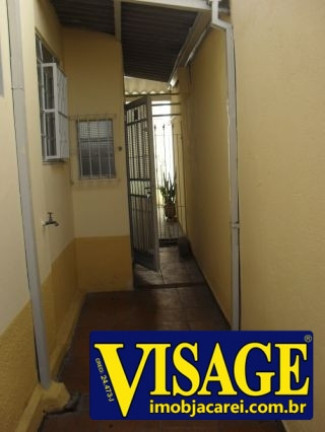 Imagem Casa com 3 Quartos à Venda, em Centro - Jacareí Imagem Casa com 3 Quartos à Venda, em Centro - Jacareí