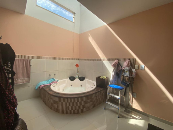 Imagem Casa com 3 Quartos à Venda, 10 m² em Santo Antônio - Campo Grande