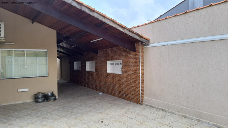 Imagem Casa com 2 Quartos à Venda, 139 m² em Centro - Peruíbe