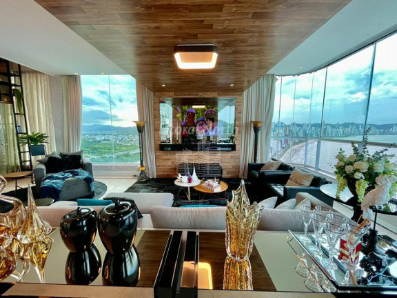 Imagem Cobertura com 7 Quartos à Venda, 600 m² em Barra Sul - Balneário Camboriú