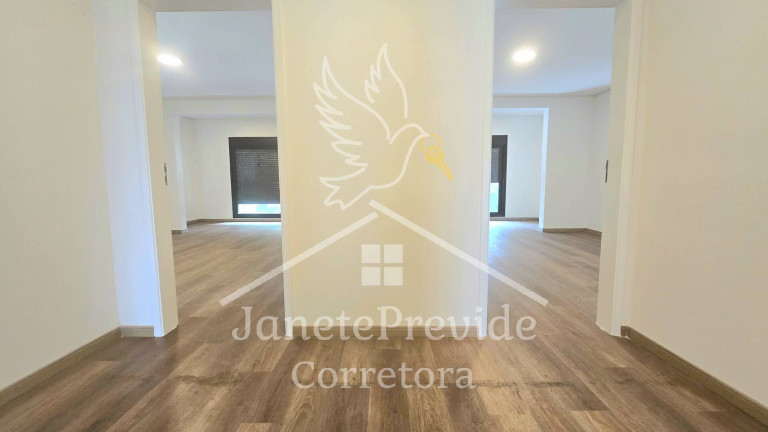 Imagem Casa com 4 Quartos à Venda, 318 m² em Alphaville - Santana De Parnaíba Imagem Casa com 4 Quartos à Venda, 318 m² em Alphaville - Santana De Parnaíba