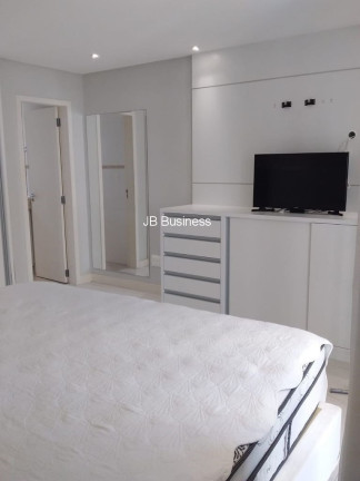 Imagem Imóvel com 3 Quartos à Venda, 228 m² em Centro - Balneário Camboriú Imagem Imóvel com 3 Quartos à Venda, 228 m² em Centro - Balneário Camboriú