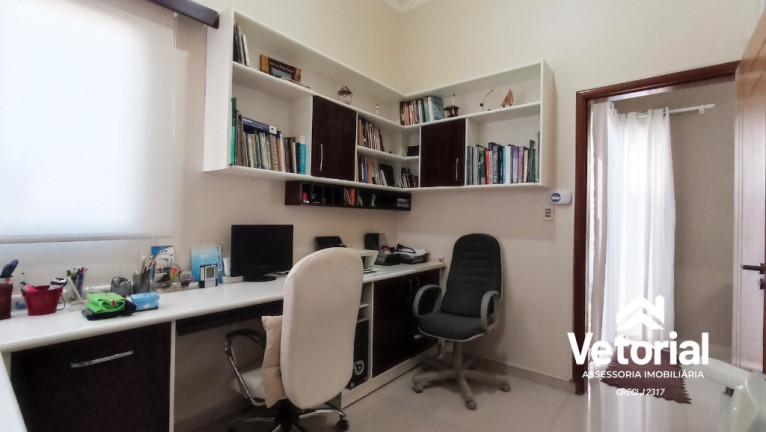 Imagem Sobrado com 4 Quartos à Venda, em Renato Gonçalves - Barreiras Imagem Sobrado com 4 Quartos à Venda, em Renato Gonçalves - Barreiras