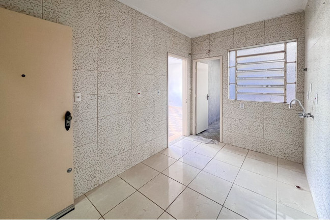 Imagem Imóvel com 4 Quartos à Venda, 94 m² em Navegantes - Porto Alegre Imagem Imóvel com 4 Quartos à Venda, 94 m² em Navegantes - Porto Alegre