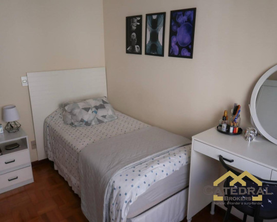 Imagem Casa com 4 Quartos para Alugar, 232 m² em Caxambu - Jundiaí