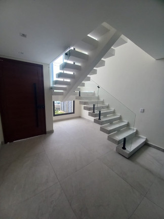 Imagem Casa com 3 Quartos à Venda, 250 m² em Cezar De Souza - Mogi Das Cruzes Imagem Casa com 3 Quartos à Venda, 250 m² em Cezar De Souza - Mogi Das Cruzes