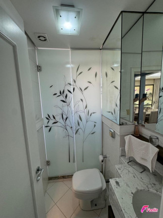 Imagem Apartamento com 3 Quartos à Venda, 110 m² em Centro - Florianópolis Imagem Apartamento com 3 Quartos à Venda, 110 m² em Centro - Florianópolis