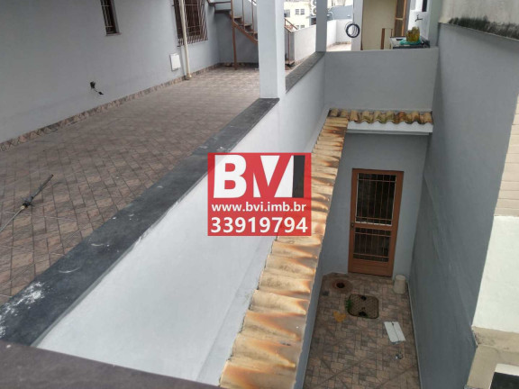 Imagem Casa com 3 Quartos à Venda, 200 m² em Vila Da Penha - Rio De Janeiro Imagem Casa com 3 Quartos à Venda, 200 m² em Vila Da Penha - Rio De Janeiro
