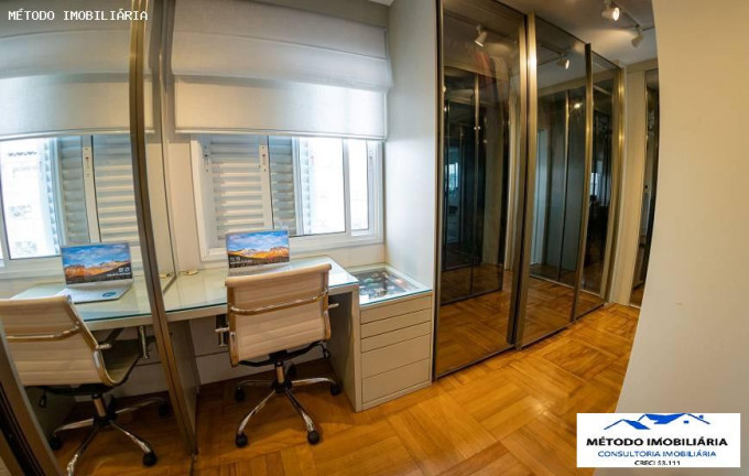 Imagem Apartamento com 4 Quartos à Venda, 370 m² em Moema - São Paulo Imagem Apartamento com 4 Quartos à Venda, 370 m² em Moema - São Paulo
