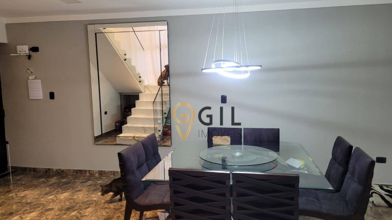 Imagem Sobrado com 3 Quartos à Venda, 230 m² em Jardim Jacinto - Jacareí Imagem Sobrado com 3 Quartos à Venda, 230 m² em Jardim Jacinto - Jacareí