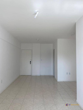 Imagem Apartamento com 2 Quartos à Venda, 74 m² em Centro - Itajaí