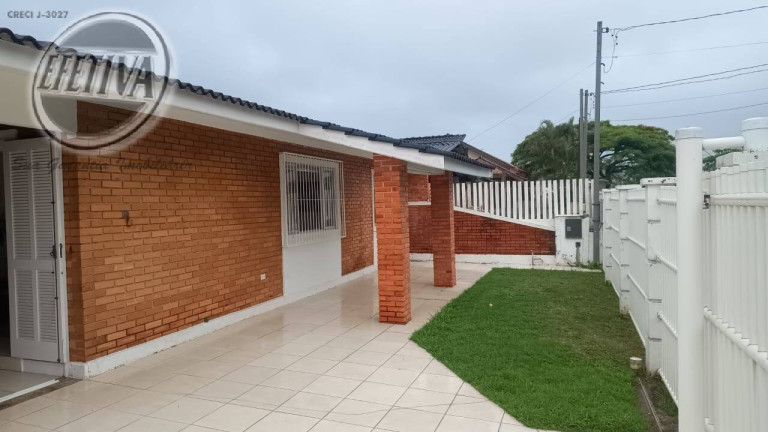 Imagem Casa com 3 Quartos à Venda, 91 m² em Centro - Guaratuba Imagem Casa com 3 Quartos à Venda, 91 m² em Centro - Guaratuba