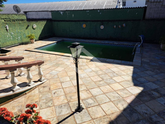 Imagem Casa com 4 Quartos à Venda, 509 m² em Barreto - Niterói Imagem Casa com 4 Quartos à Venda, 509 m² em Barreto - Niterói