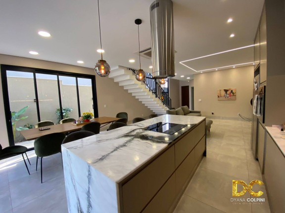 Imagem Casa de Condomínio com 4 Quartos à Venda, 264 m² em Condomínio Belvedere Ii - Cuiabá Imagem Casa de Condomínio com 4 Quartos à Venda, 264 m² em Condomínio Belvedere Ii - Cuiabá