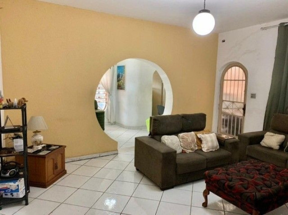 Imagem Casa com 6 Quartos para Alugar, 260 m² em Centro - Taubaté