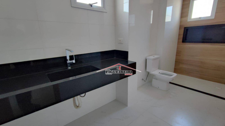 Imagem Apartamento com 3 Quartos à Venda, 153 m² em Canto Do Forte - Praia Grande Imagem Apartamento com 3 Quartos à Venda, 153 m² em Canto Do Forte - Praia Grande