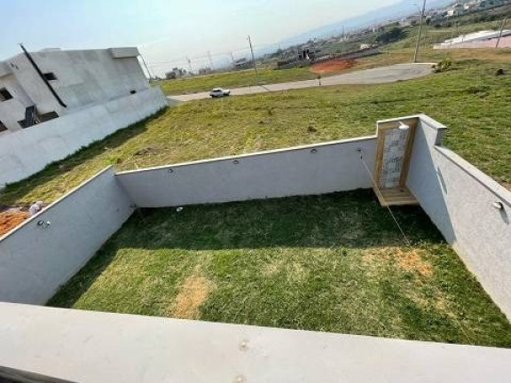 Imagem Casa com 4 Quartos à Venda, 223 m² em Parque Residencial Maria Elmira - Caçapava Imagem Casa com 4 Quartos à Venda, 223 m² em Parque Residencial Maria Elmira - Caçapava