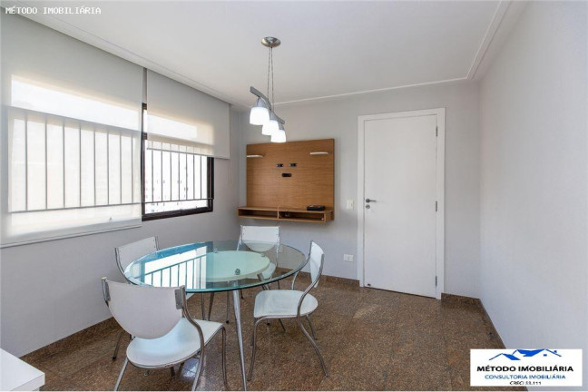 Imagem Imóvel com 3 Quartos à Venda, 230 m² em Moema - São Paulo Imagem Imóvel com 3 Quartos à Venda, 230 m² em Moema - São Paulo