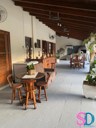 Sobrado com 4 Quartos à Venda, 220 m² em Mato Dentro - Ubatuba