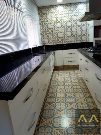 Imagem Casa com 3 Quartos à Venda, 360 m² em Alphaville - Santana De Parnaíba