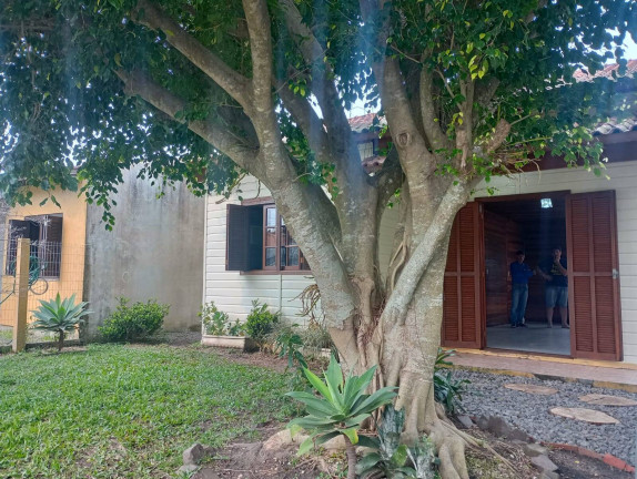 Imagem Casa com 2 Quartos à Venda, 363 m² em São Francisco I - Tramandaí Imagem Casa com 2 Quartos à Venda, 363 m² em São Francisco I - Tramandaí
