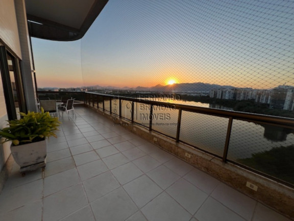 Imagem Imóvel com 5 Quartos à Venda, 306 m² em Barra Da Tijuca - Rio De Janeiro Imagem Imóvel com 5 Quartos à Venda, 306 m² em Barra Da Tijuca - Rio De Janeiro