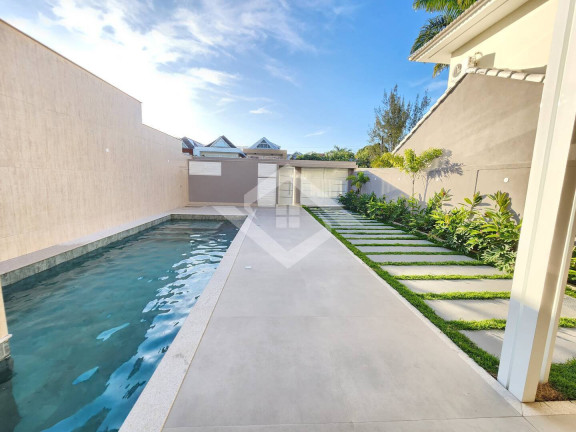 Imagem Casa com 5 Quartos à Venda, 380 m² em Barra Da Tijuca - Rio De Janeiro Imagem Casa com 5 Quartos à Venda, 380 m² em Barra Da Tijuca - Rio De Janeiro