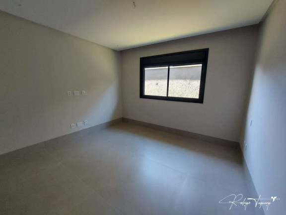 Imagem Casa de Condomínio com 4 Quartos à Venda, 253 m² em Residencial Goiânia Golfe Clube - Goiânia Imagem Casa de Condomínio com 4 Quartos à Venda, 253 m² em Residencial Goiânia Golfe Clube - Goiânia