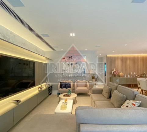 Imagem Apartamento com 4 Quartos à Venda, 267 m² em Barra Da Tijuca - Rio De Janeiro Imagem Apartamento com 4 Quartos à Venda, 267 m² em Barra Da Tijuca - Rio De Janeiro