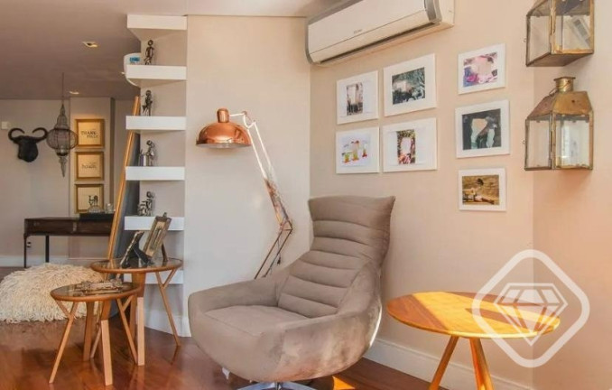 Imagem Apartamento com 3 Quartos à Venda, em Santa Tereza - Porto Alegre Imagem Apartamento com 3 Quartos à Venda, em Santa Tereza - Porto Alegre