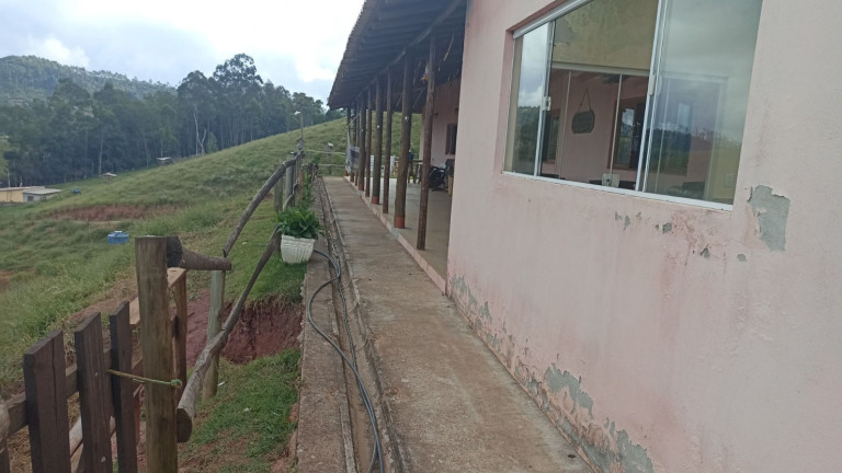 Imagem Chácara com 4 Quartos à Venda, 20 m² em Centro - Paraibuna Imagem Chácara com 4 Quartos à Venda, 20 m² em Centro - Paraibuna