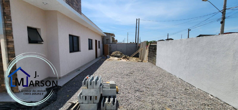 Imagem Casa com 2 Quartos à Venda, 80 m² em Pontal De Santa Marina - Caraguatatuba Imagem Casa com 2 Quartos à Venda, 80 m² em Pontal De Santa Marina - Caraguatatuba
