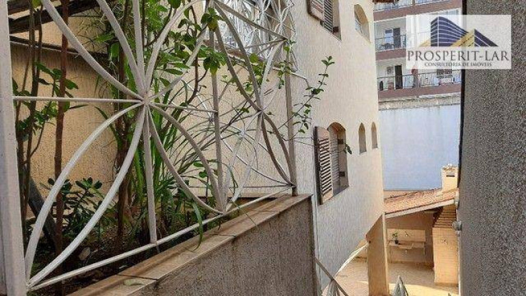 Imagem Casa com 3 Quartos à Venda, 398 m² em Vila Galvão - Guarulhos Imagem Casa com 3 Quartos à Venda, 398 m² em Vila Galvão - Guarulhos