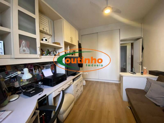 Imagem Cobertura com 3 Quartos à Venda, 200 m² em Maracanã - Rio De Janeiro Imagem Cobertura com 3 Quartos à Venda, 200 m² em Maracanã - Rio De Janeiro